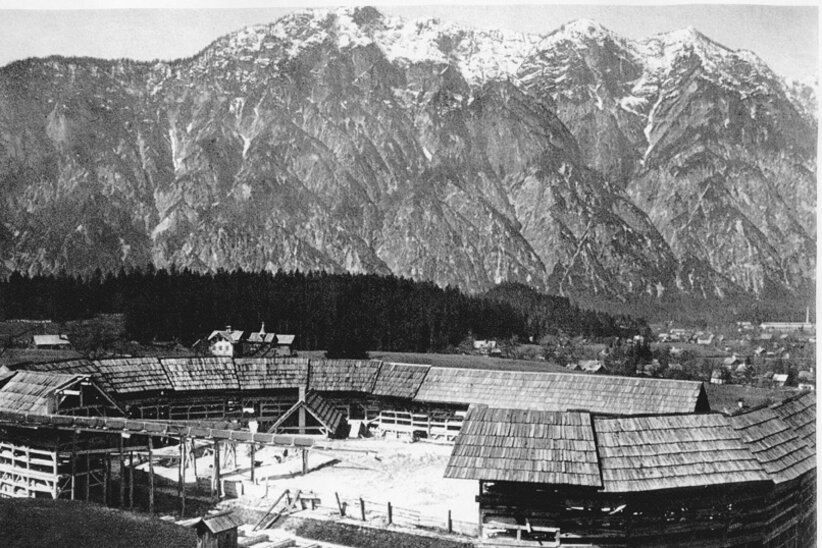 Zwart-witfoto van de krijtfabriek Ramsauer. 